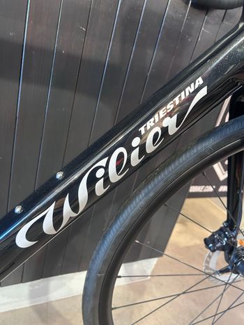 Używany Wilier Granturismo SL SHIMANO ULTEGRA Di2 2x12 R8170 2026 2026 Road & Gravel — zdjęcie 5 z 7