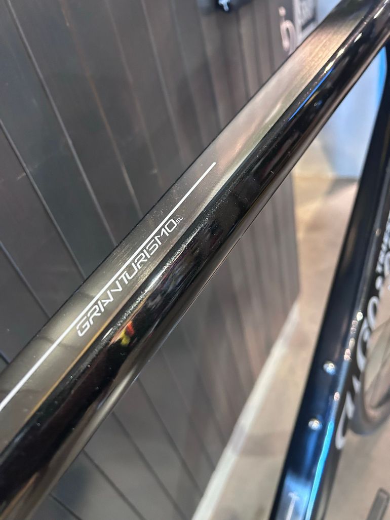 Używany Wilier Granturismo SL SHIMANO ULTEGRA Di2 2x12 R8170 2026 2026 Road & Gravel — zdjęcie 6 z 7