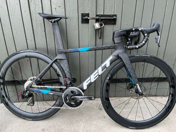 Używany Felt Custom SRAM Force 2025 Road & Gravel — zdjęcie 2 z 10