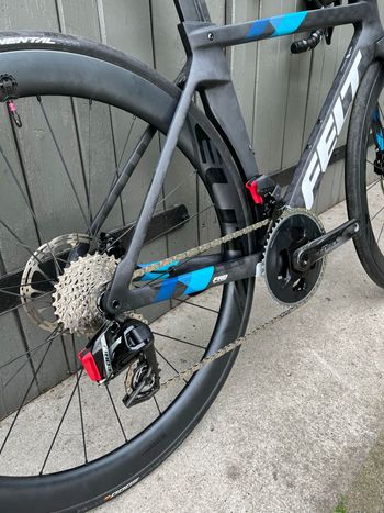Używany Felt Custom SRAM Force 2025 Road & Gravel — zdjęcie 6 z 10