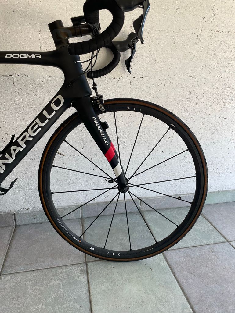 Used Pinarello Dogma Shimano Dura Ace 2018 Road & Gravel, Black — image 9 of 15