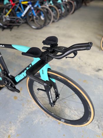 Used Bianchi Aquila CV Dura Ace Di2 Carbon 2024 Road & Gravel, Black — image 6 of 24
