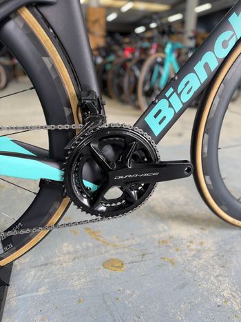 Used Bianchi Aquila CV Dura Ace Di2 Carbon 2024 Road & Gravel, Black — image 11 of 24
