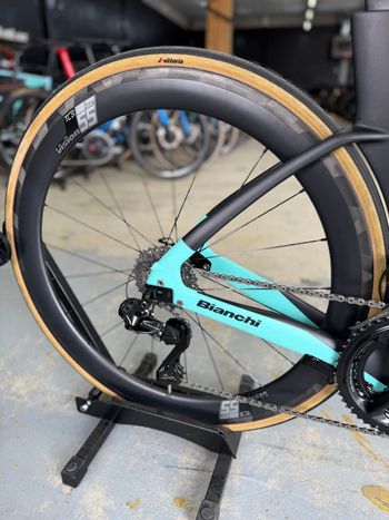Used Bianchi Aquila CV Dura Ace Di2 Carbon 2024 Road & Gravel, Black — image 10 of 24