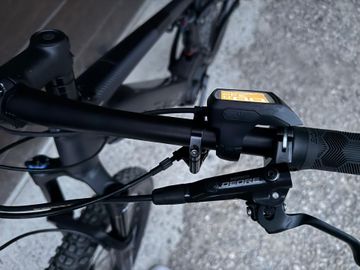 Tweedehands Trek Powerfly FS 7 Plus 2019 2019 Mountainbike — afbeelding 4 van 8