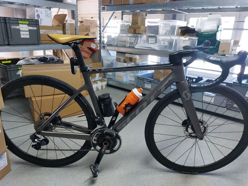 Used Scott Addict Shimano Ultegra Di2 2020 Road & Gravel