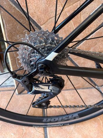 Used CUBE Attain Shimano Ultegra Di2 2020 Road & Gravel, Black — image 2 of 6