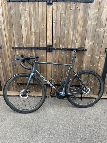 Używany Giant TCR Advanced Pro 0 Di2 2025 2025 Road & Gravel — zdjęcie 2 z 7
