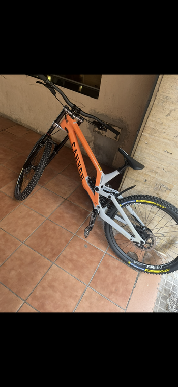 Używany Canyon Sender CFR Mullet Underdog 2023 2023 Mountainbike — zdjęcie 5 z 7