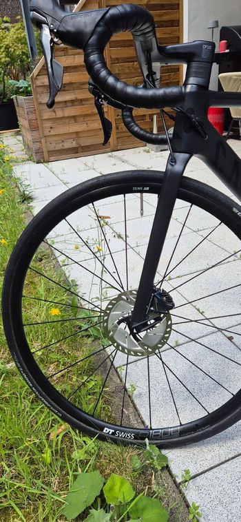 Used Canyon Ultimate CF SL 8 Disc 2021 2021 Road & Gravel, Black — image 6 of 6