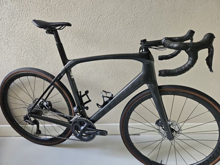 Gebrauchtes Trek Domane SL 7 Gen 3 2023 2023 Road & Gravel, Schwarz — Bild 1 von 9