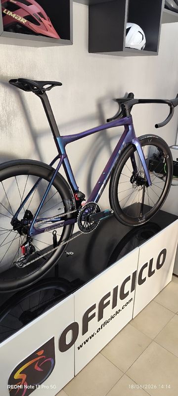 Tweedehands Bianchi Specialissima PRO FORCE AXS E1 2025 2025 Road & Gravel — afbeelding 5 van 5
