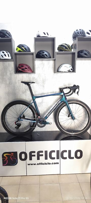 Bianchi Specialissima PRO FORCE AXS E1 2025 2025 Road & Gravel d'occasion