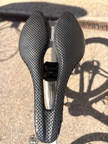 Używany Giant TCR Advanced Pro Disc 1 Di2 2024 2024 Road & Gravel — zdjęcie 12 z 12