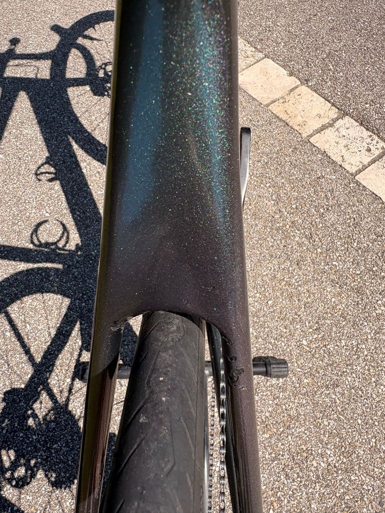 Używany Giant TCR Advanced Pro Disc 1 Di2 2024 2024 Road & Gravel — zdjęcie 7 z 12