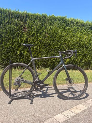 Używany Giant TCR Advanced Pro Disc 1 Di2 2024 2024 Road & Gravel