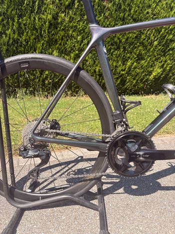 Używany Giant TCR Advanced Pro Disc 1 Di2 2024 2024 Road & Gravel — zdjęcie 3 z 12