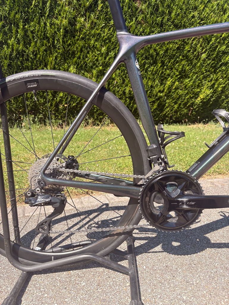 Używany Giant TCR Advanced Pro Disc 1 Di2 2024 2024 Road & Gravel — zdjęcie 3 z 12