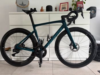 Używany Specialized Tarmac SL7 Expert 2022 2022 Road & Gravel