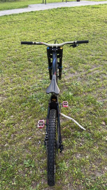 Gebrauchtes Specialized Demo Race 2025 2025 Mountainbike, Schwarz, 29, 27.5 — Bild 8 von 13