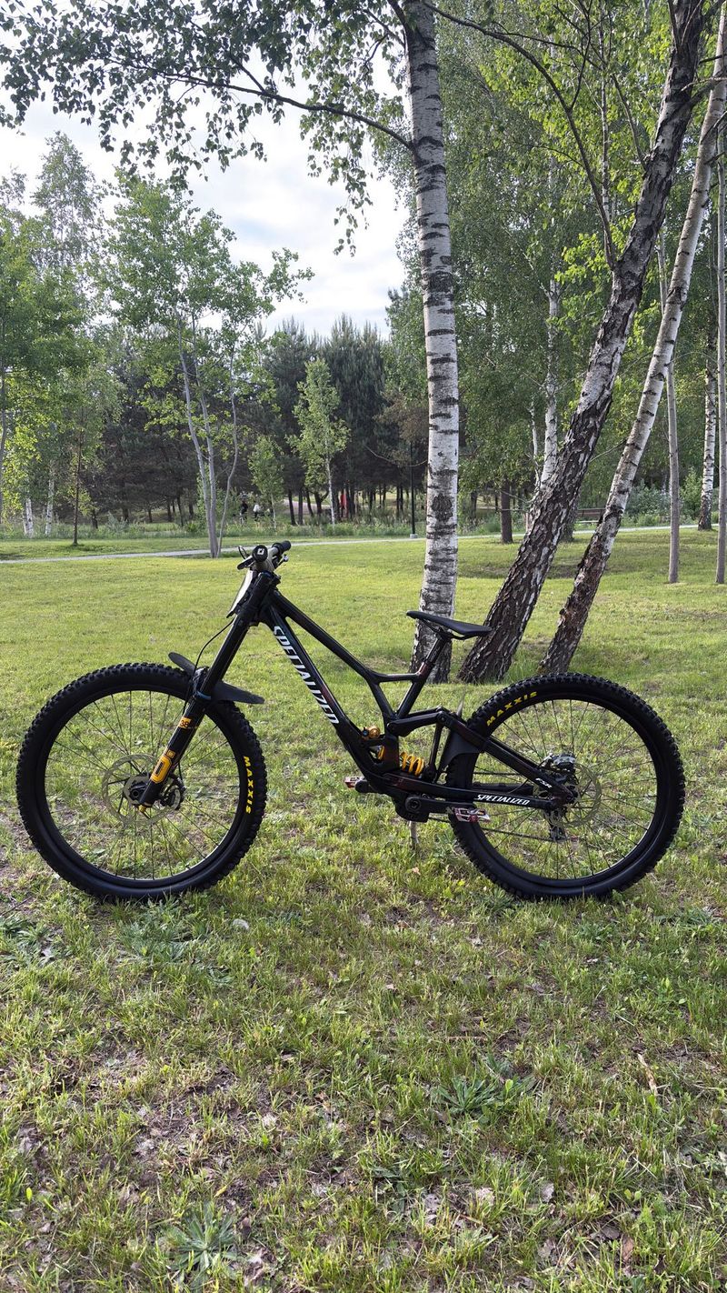 Gebrauchtes Specialized Demo Race 2025 2025 MTB