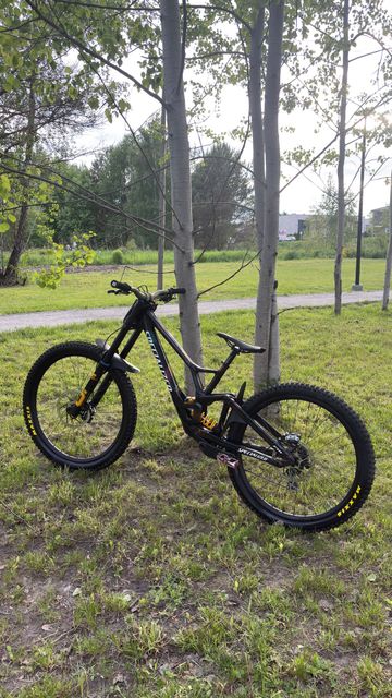 Gebrauchtes Specialized Demo Race 2025 2025 Mountainbike, Schwarz, 29, 27.5 — Bild 13 von 13