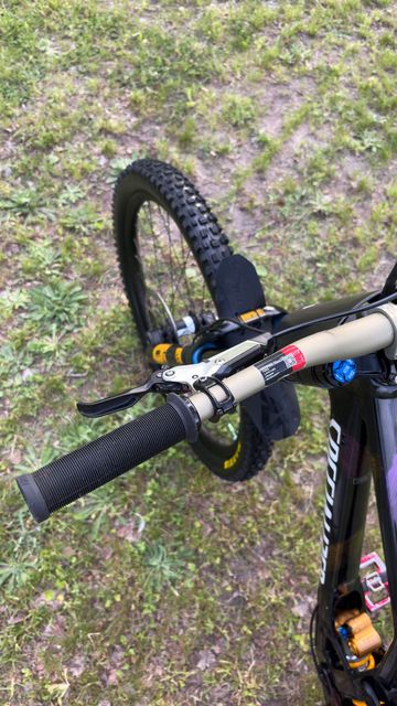 Gebrauchtes Specialized Demo Race 2025 2025 Mountainbike, Schwarz, 29, 27.5 — Bild 12 von 13