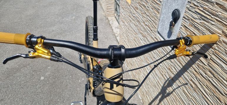 Używany Transition Sentinel Carbon XT 2021 2021 Mountainbike — zdjęcie 6 z 9