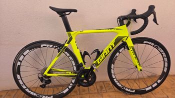 Used Giant Propel Shimano 105 2020 Road & Gravel, Green — image 2 of 3