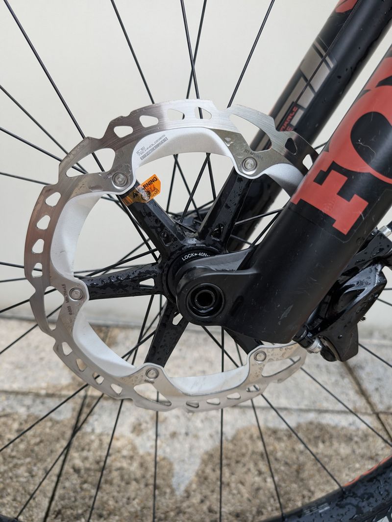 Używany Lapierre Spicy CF 7.9 2023 2023 Mountainbike — zdjęcie 6 z 6