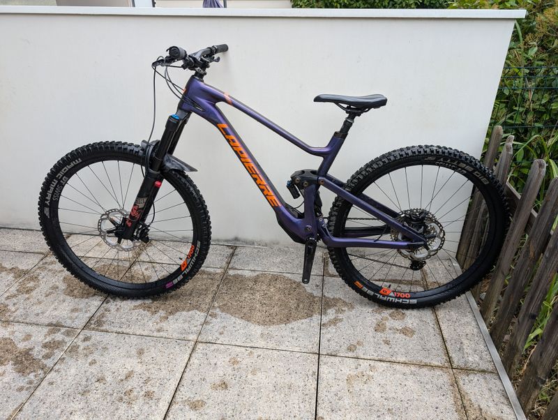 Używany Lapierre Spicy CF 7.9 2023 2023 Mountainbike — zdjęcie 4 z 6