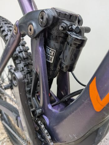 Used Lapierre Spicy CF 7.9 2023 2023 Mountainbike, Purple, 29 — image 3 of 6
