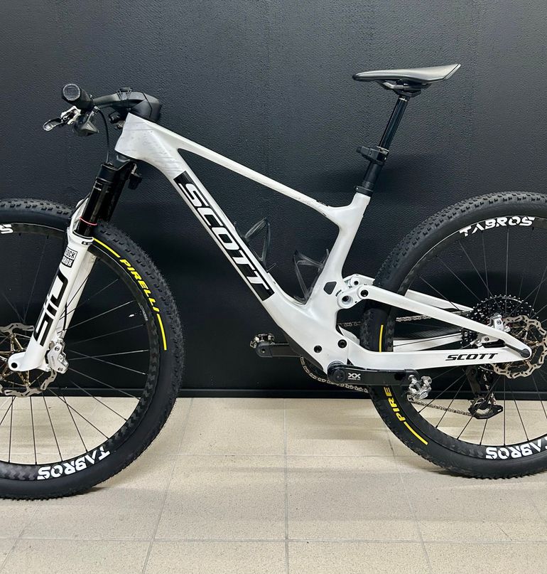 Used Scott Spark RC World Cup EVO 2026 2026 Mountainbike, White, 29 — image 3 of 15