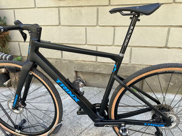 Used Trinx Custom Shimano Ultegra Di2 2025 Road & Gravel, Black — image 4 of 15