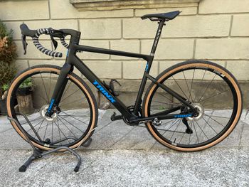 Used Trinx Custom Shimano Ultegra Di2 2025 Road & Gravel, Black — image 2 of 15