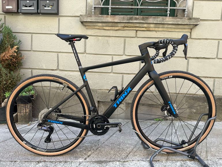 Used Trinx Custom Shimano Ultegra Di2 2025 Road & Gravel, Black — image 1 of 15