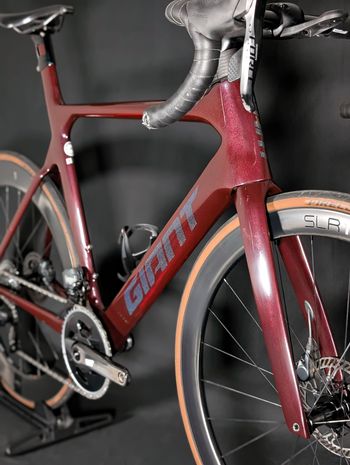 Używany Giant Propel Advanced SL 1 Disc 2021 2021 Road & Gravel — zdjęcie 7 z 18