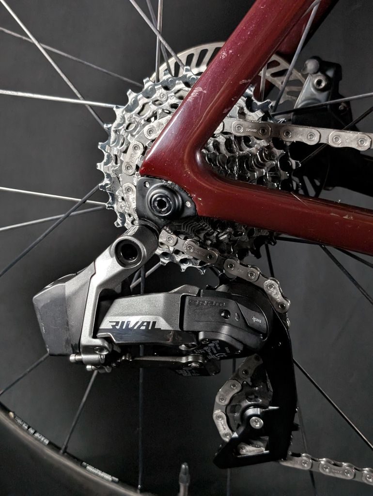 Używany Giant Propel Advanced SL 1 Disc 2021 2021 Road & Gravel — zdjęcie 10 z 18