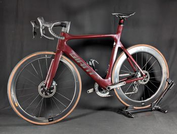 Używany Giant Propel Advanced SL 1 Disc 2021 2021 Road & Gravel — zdjęcie 4 z 18