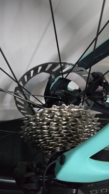 Używany Bianchi Oltre Shimano Ultegra Di2 2026 Road & Gravel — zdjęcie 9 z 14