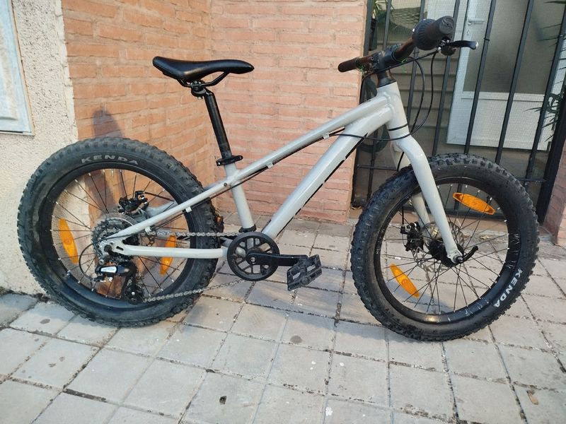 Used Giant Stp 2024 Kids & Youth