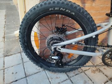 Used Giant Stp 2024 Youth, Light Gray — image 3 of 4