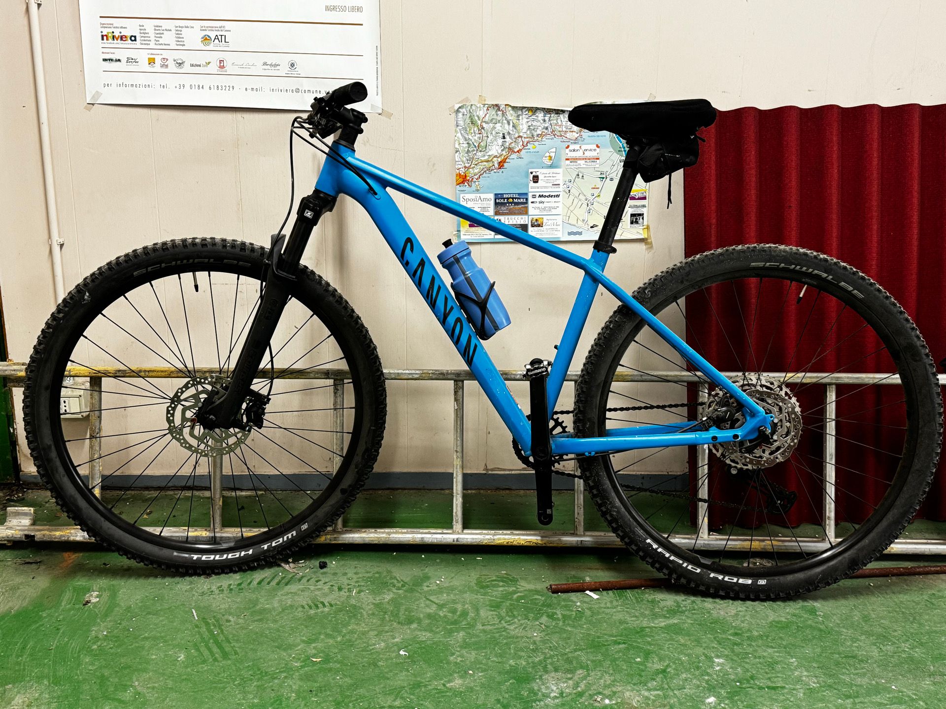 40 0184 trek bike with helmet FX Sport SL 4 S Matte Onyx Carbon which use a smaller mass headform to test for safety Canyon Grand Canyon 5 2022