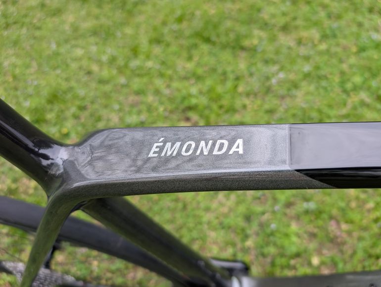 Used Trek Emonda SLR 6 AXS 2024 2024 Road & Gravel, Black — image 9 of 14