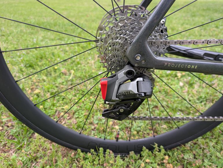 Used Trek Emonda SLR 6 AXS 2024 2024 Road & Gravel, Black — image 6 of 14
