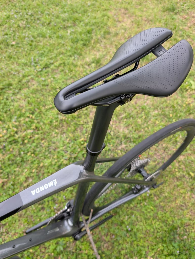Used Trek Emonda SLR 6 AXS 2024 2024 Road & Gravel, Black — image 13 of 14