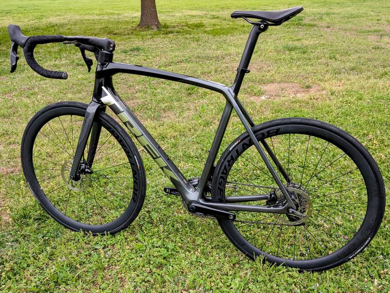 Used Trek Emonda SLR 6 AXS 2024 2024 Road & Gravel, Black — image 3 of 14