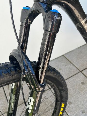 Marin Alpine Trail Carbon 2 2024 2024 Mountainbike usato, Nero — immagine 3 di 25