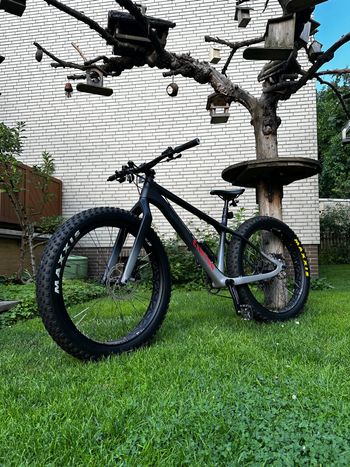 Used Canyon Dude CF 8 2022 2022 MTB