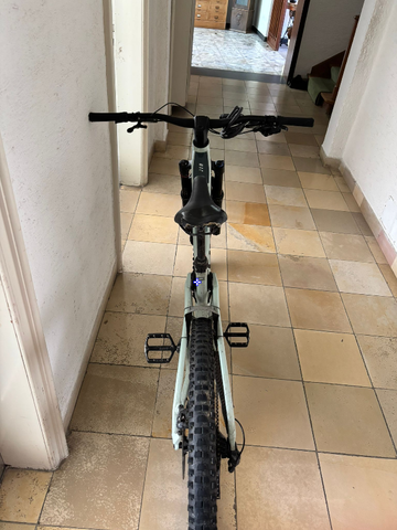 Used Focus JAM 6.8 2022 2022 Mountainbike, Green, 29 — image 3 of 6
